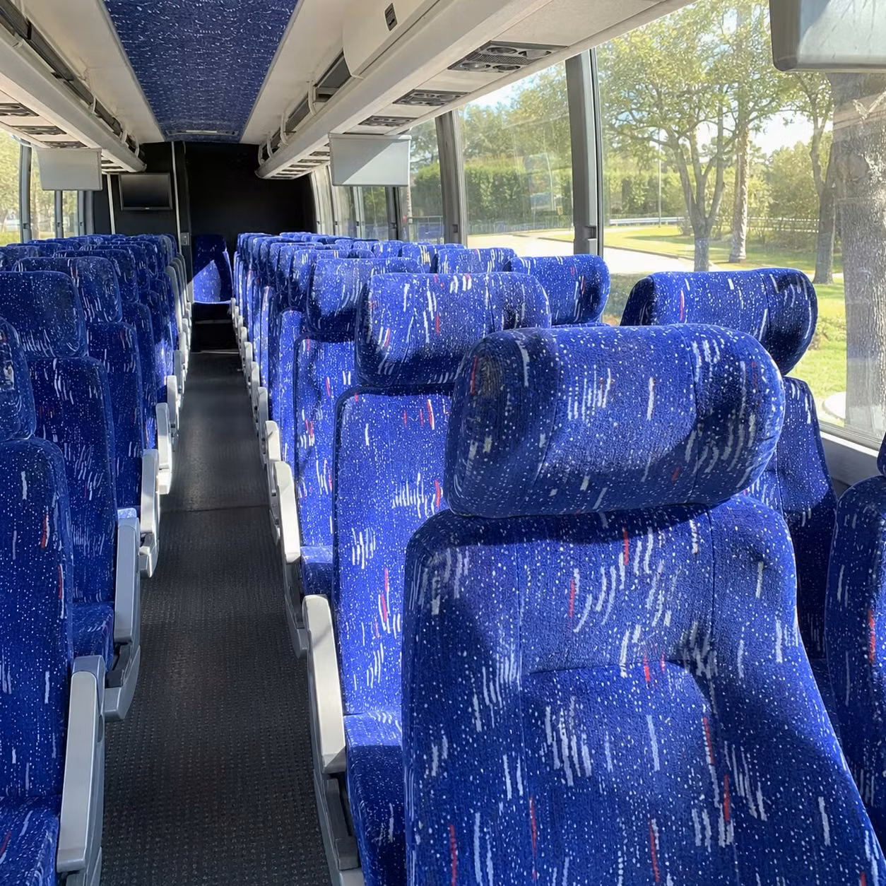 charter buses for large tustin prom groups fit your entire squad in one vehicle