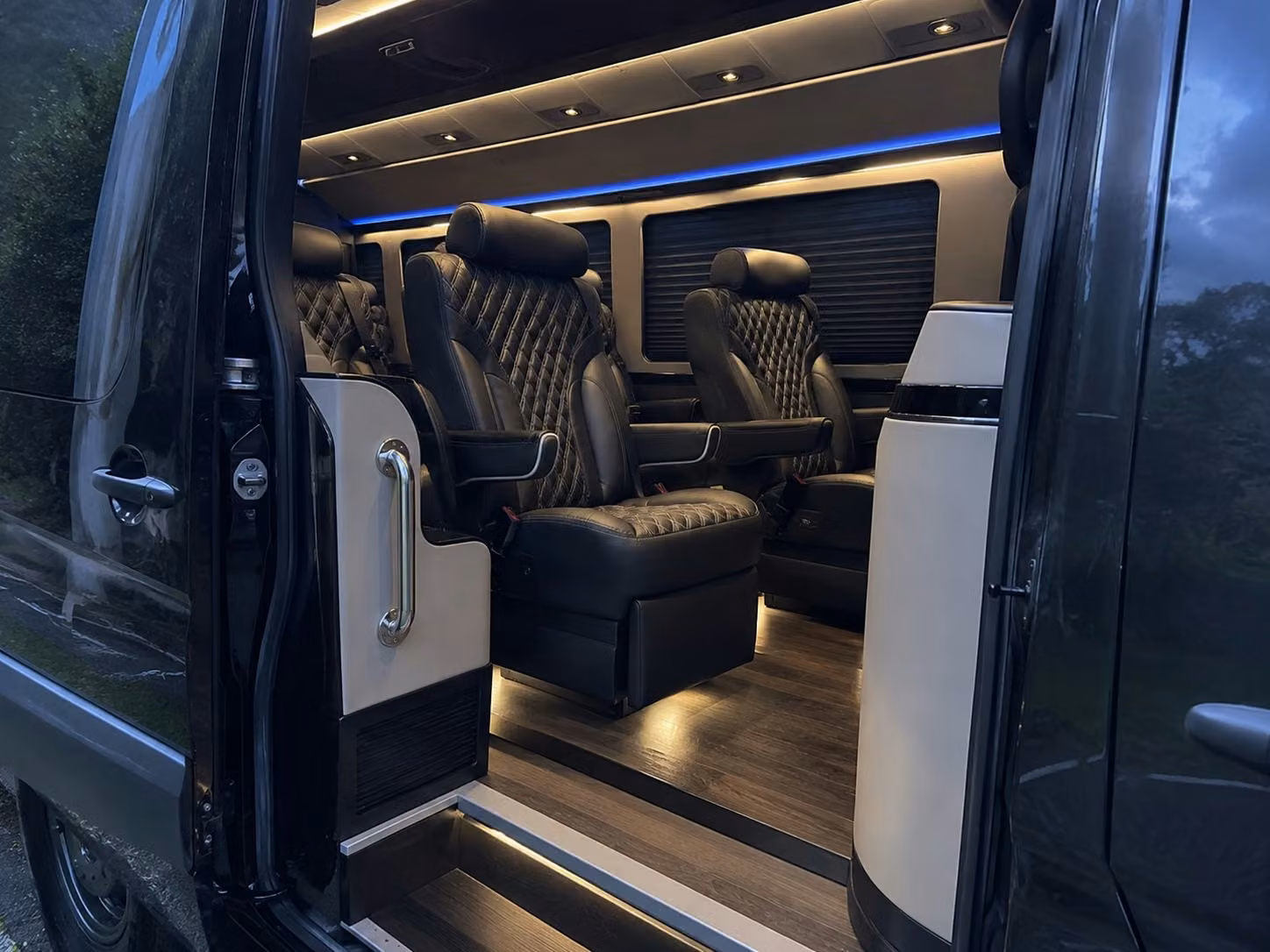 employee shuttle services in tustin
