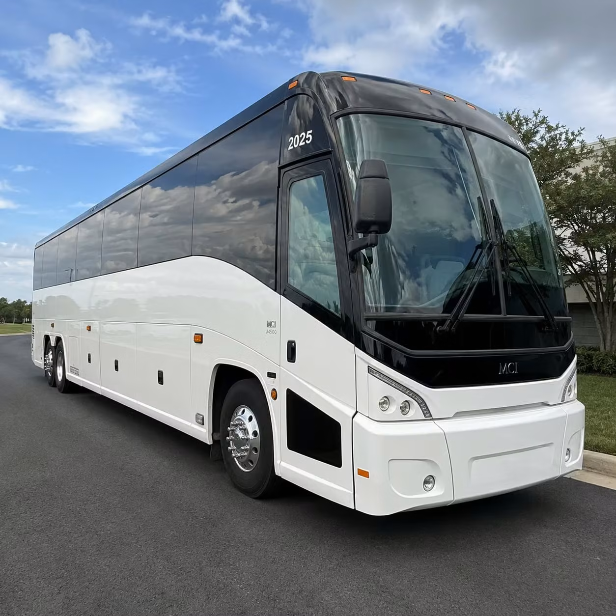 outdoor amphitheater concert transportation near tustin