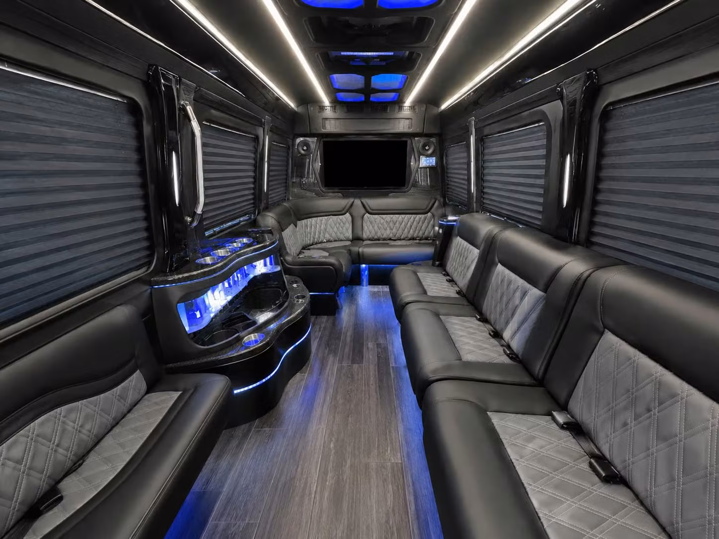 school field trip and student group long distance bus rentals from tustin