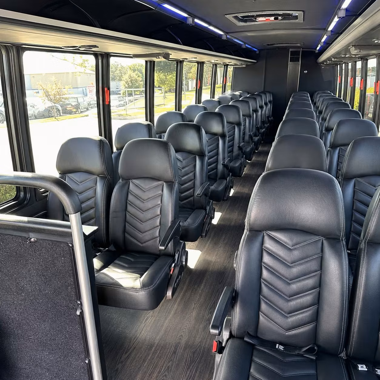 tustin 25 passenger minibus rental