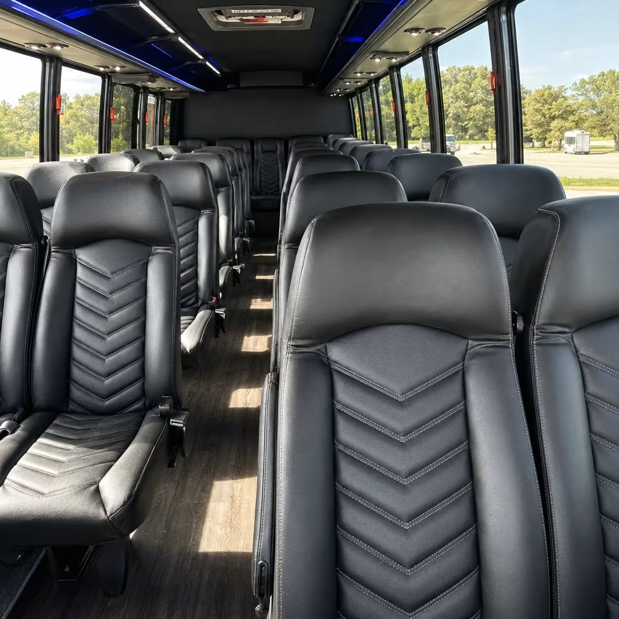 tustin 28 passenger minibus rental